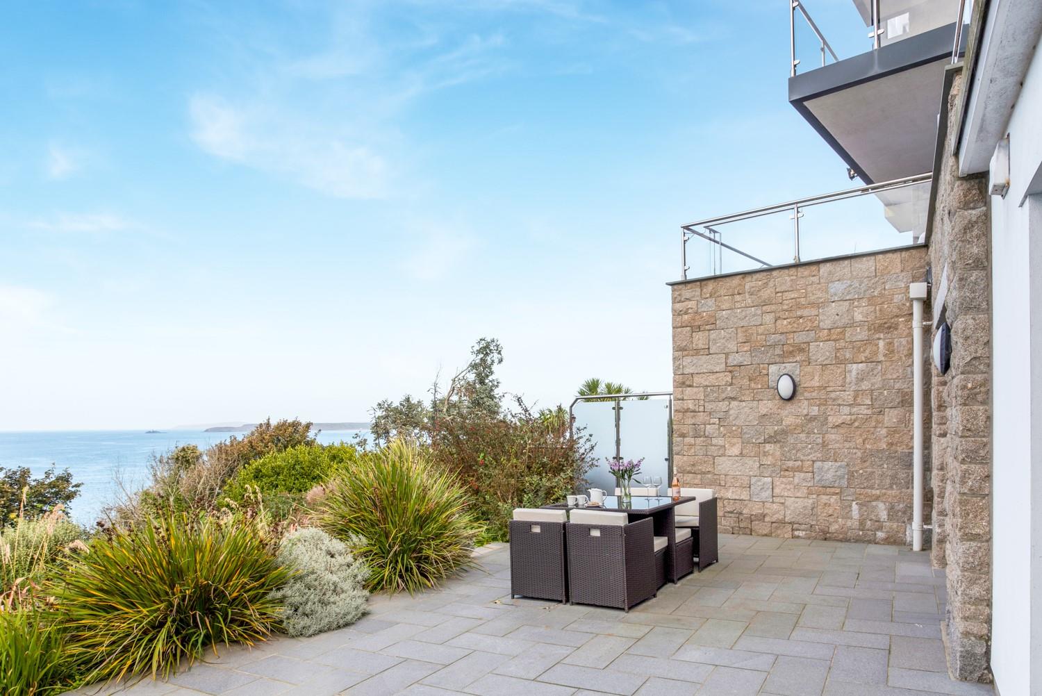 Feel a world away from daily life at Neptune's Rest.