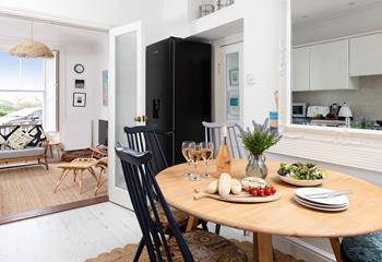 Pour something chilled, put on the dinner and enjoy an easy evening in. 