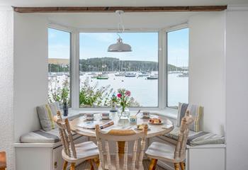 Sea View Cottage, Sleeps 6 + cot, Falmouth.