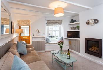 Bookend Cottage in St Ives Town