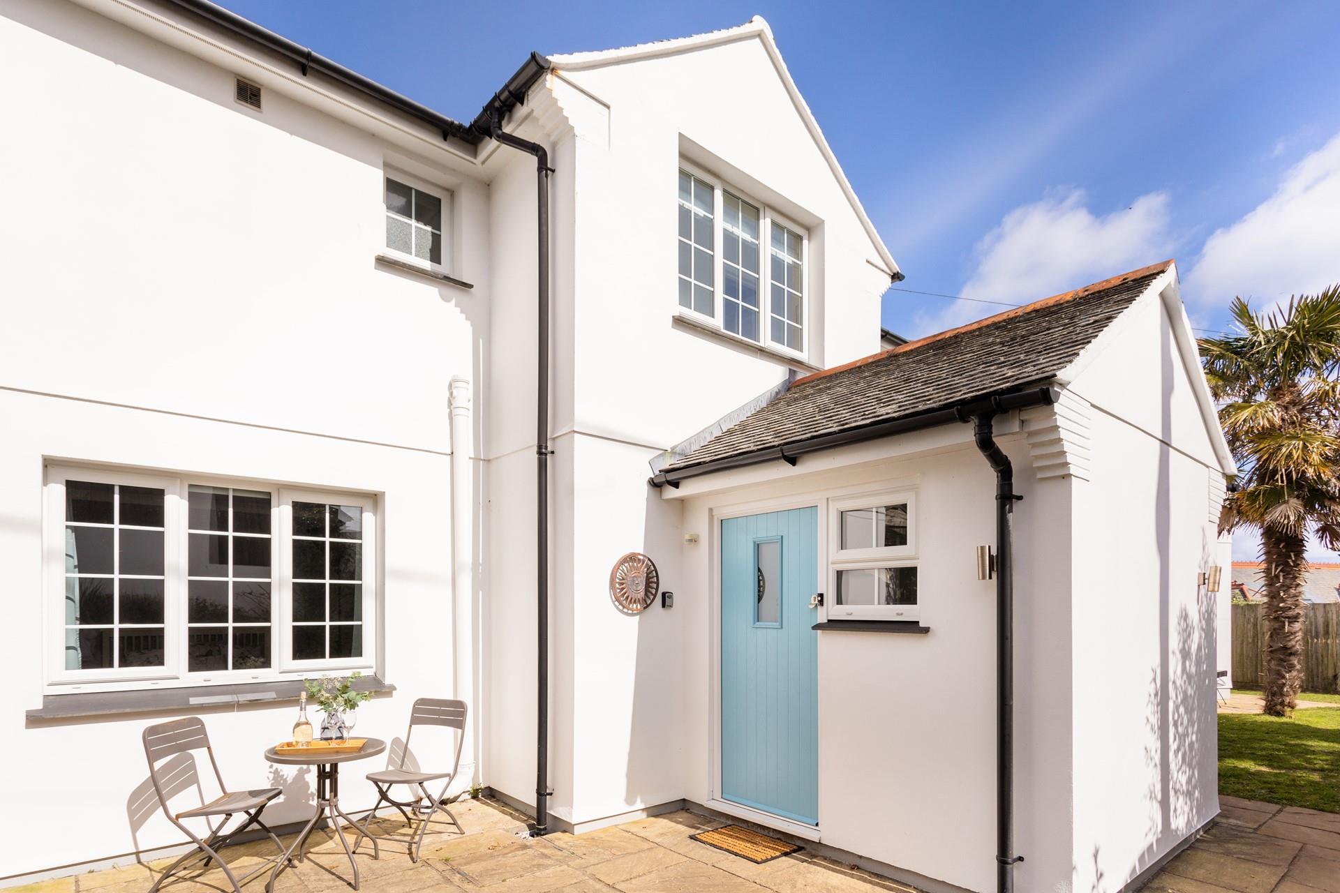 Lauriston has a pleasant patio at the front of the property. 