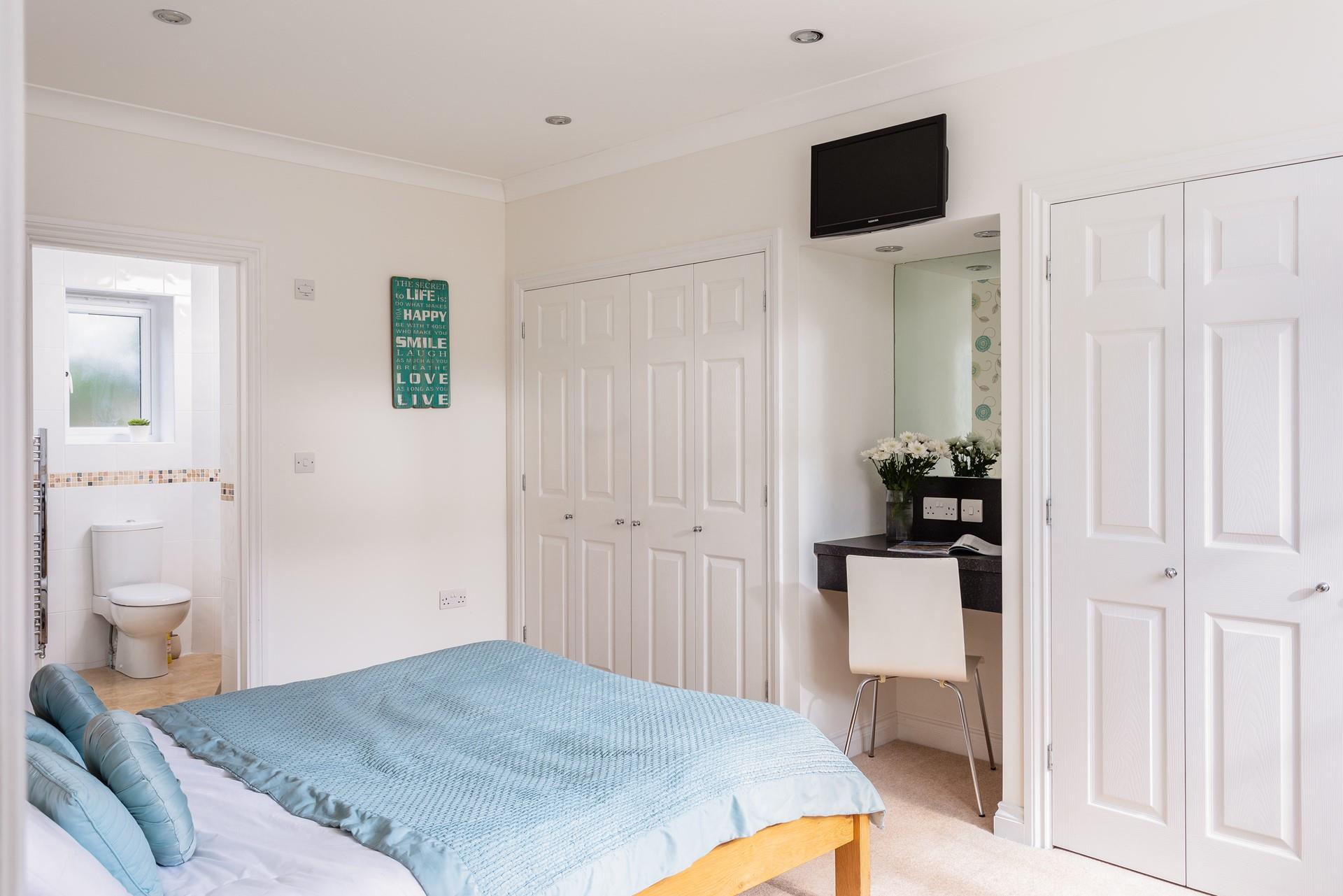 Ample storage space means you can unpack and make yourself at home. 