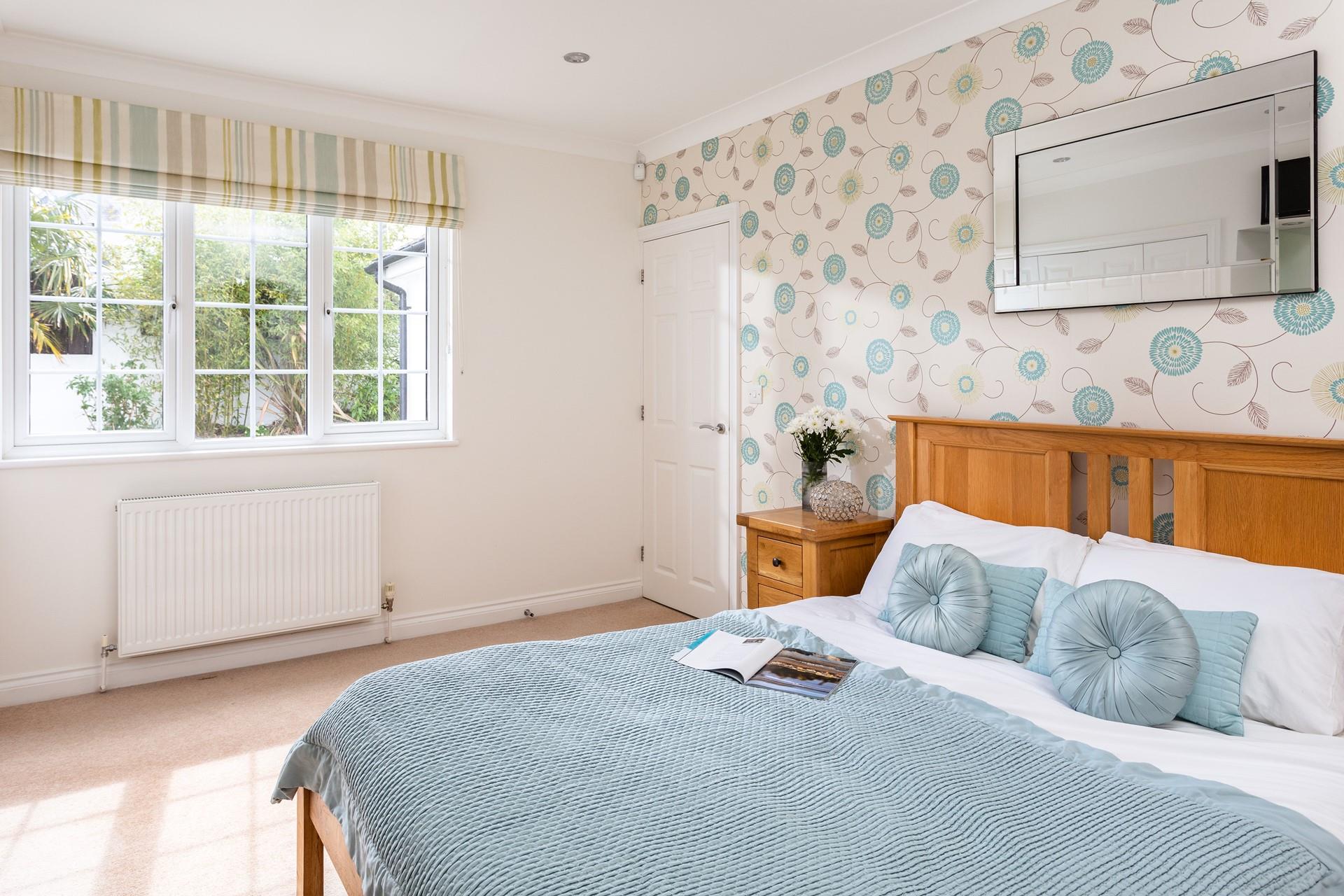 Beautifully finished and with natural light filling the room, you'll feel comfortable and at ease in this double bedroom. 