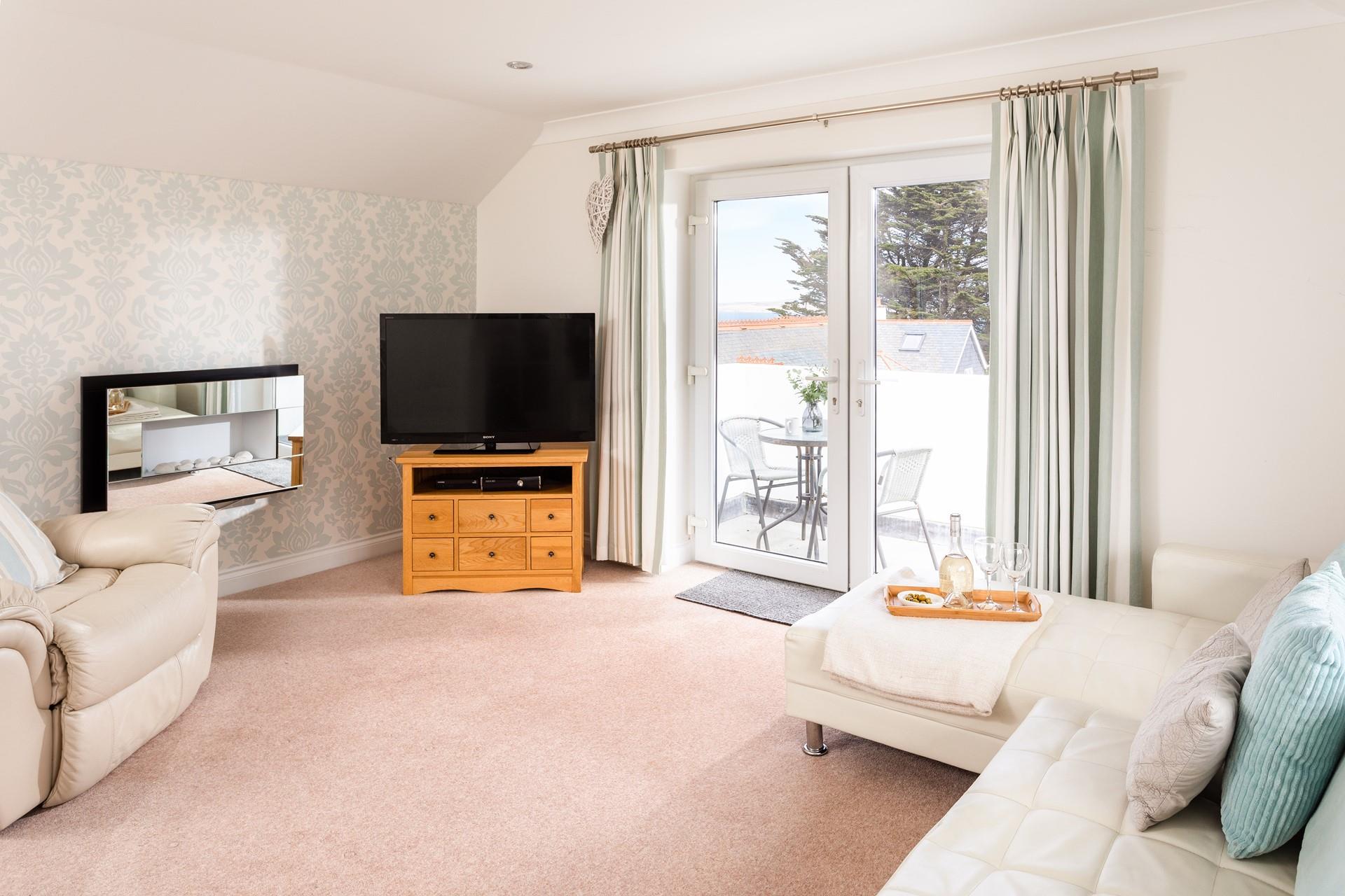 Lauriston benefits from a spacious second sitting room with a private balcony.