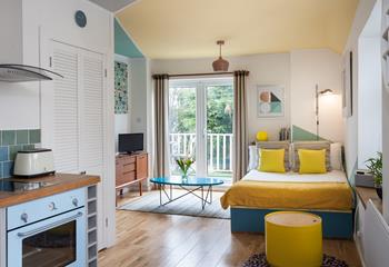 Balcony Flat in Barnoon/Carthew