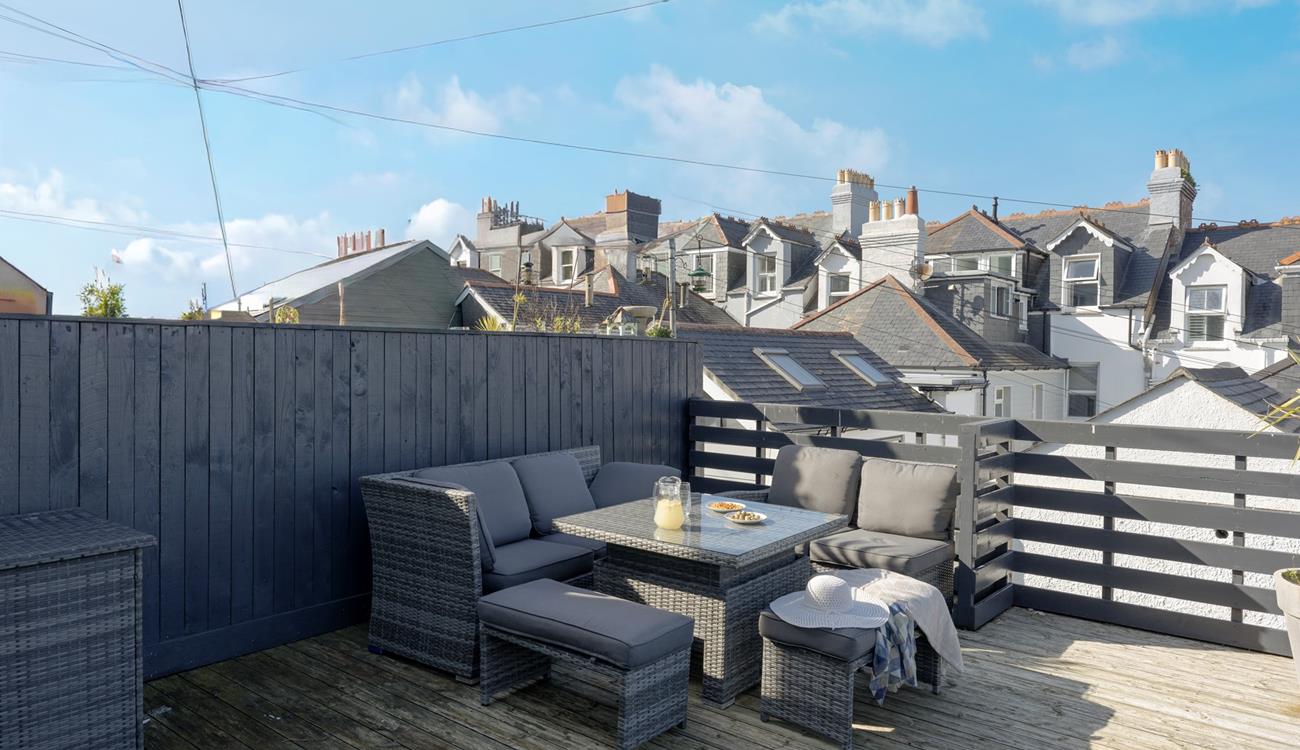 Enjoy al fresco meals on the patio.