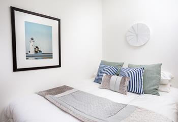 Bedroom 2 has zip and link beds which offer flexible sleeping arrangements.