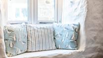 Cosy up in this adorable window seat with a mug of your favourite drink and watch the sunrise over St Ives.