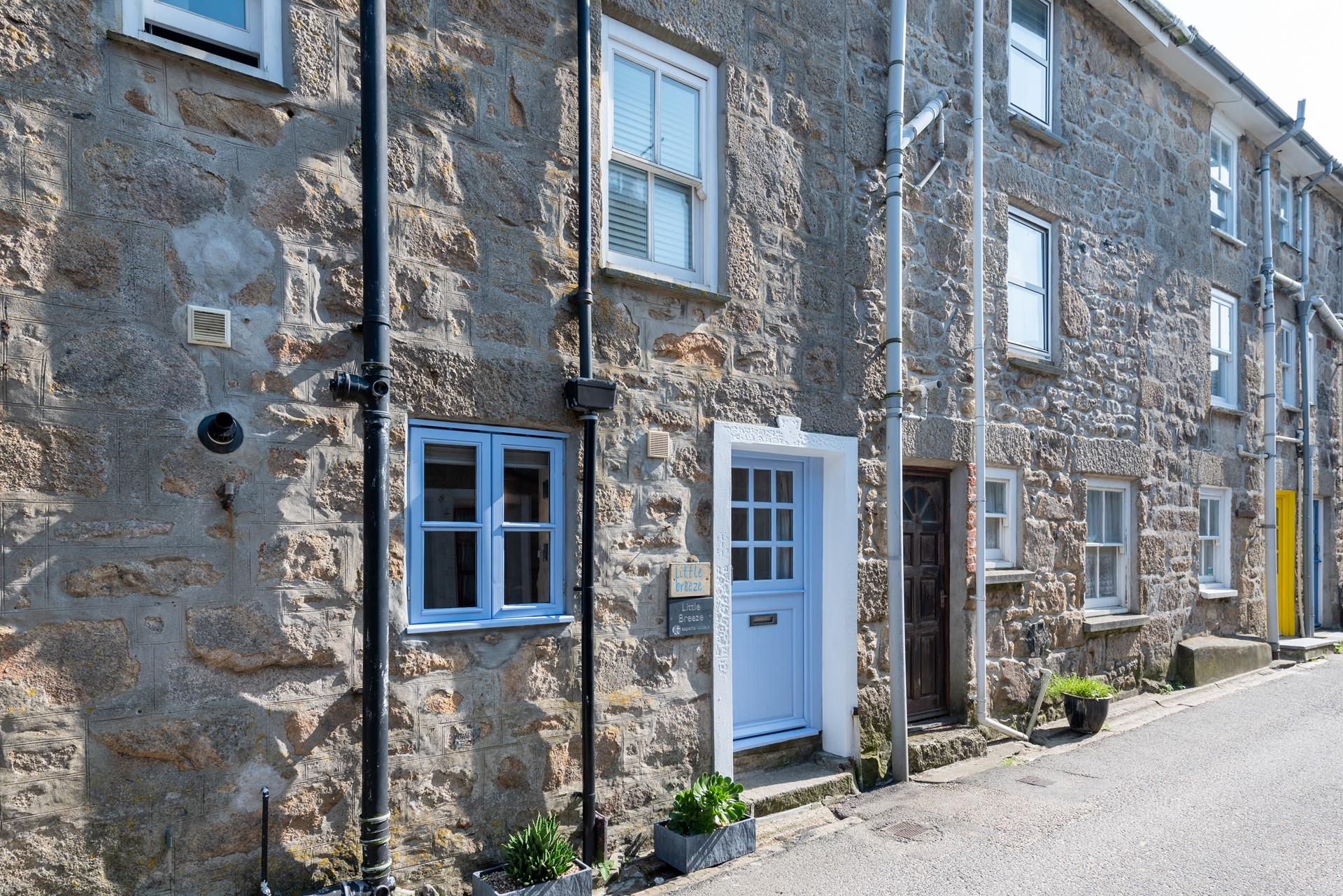 Conveniently located, you're just a two-minute walk from Porthmeor beach!