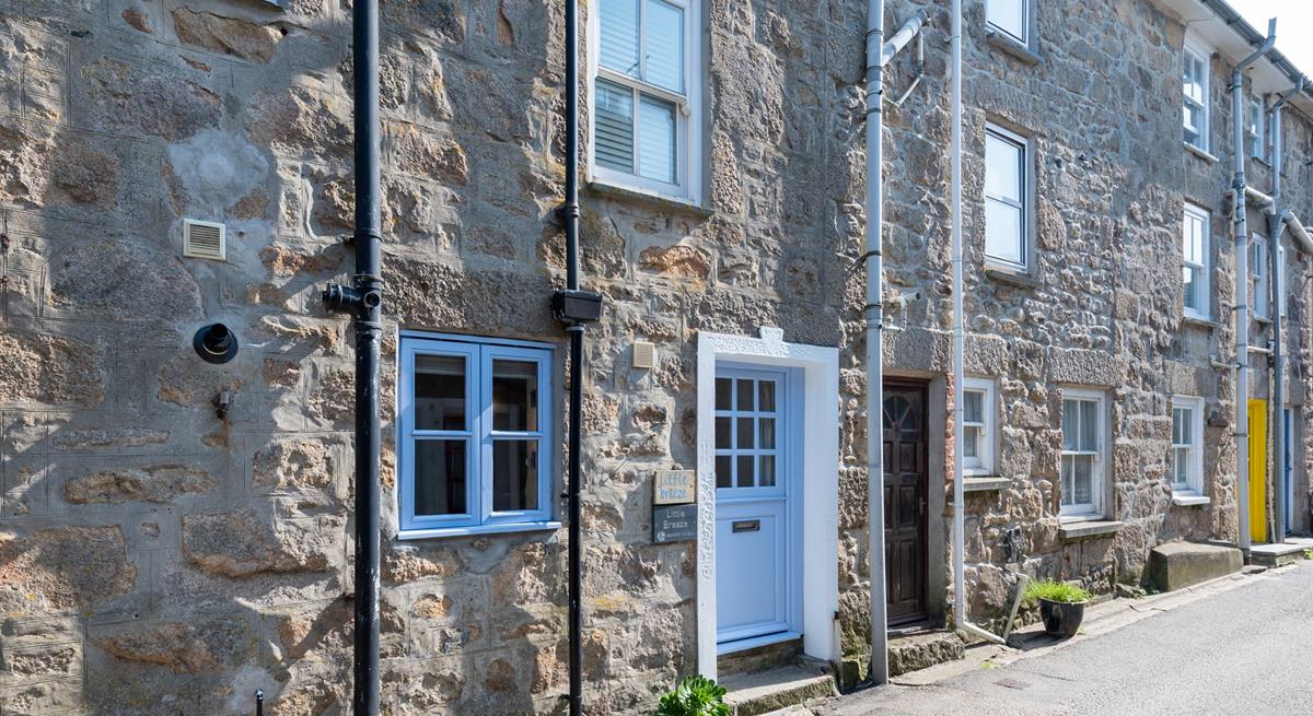 Conveniently located, you're just a two-minute walk from Porthmeor beach!