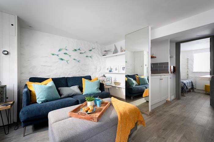 Little Breeze, Sleeps 2 in Downalong