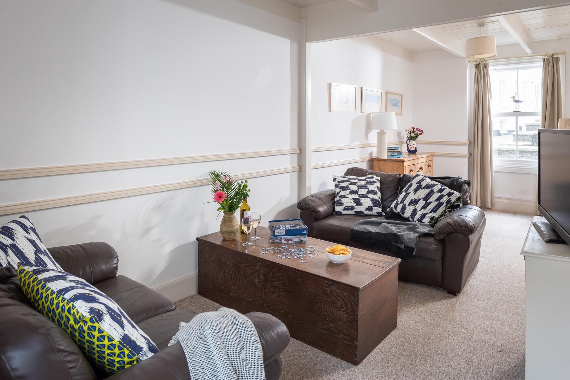 After a fun-filled day exploring St Ives snuggle up on the cosy sofas to enjoy an evening of movies and board games.