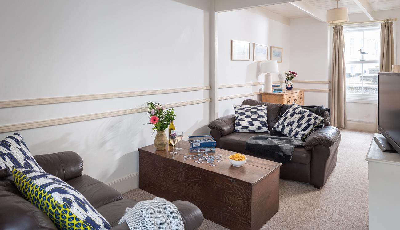After a fun-filled day exploring St Ives snuggle up on the cosy sofas to enjoy an evening of movies and board games.
