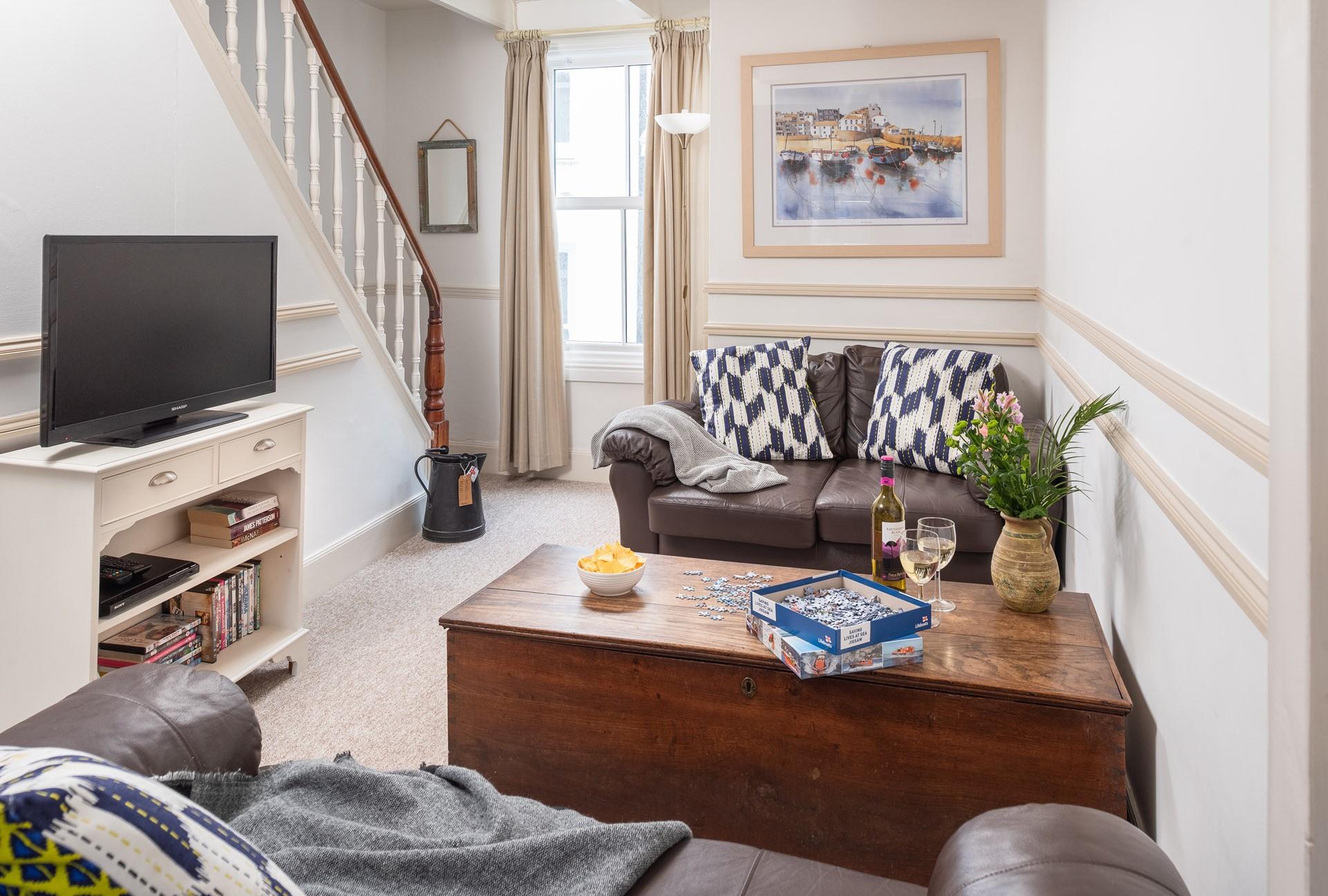 Unwind in the evening with a glass of your favourite chilled drink and some nibbles.