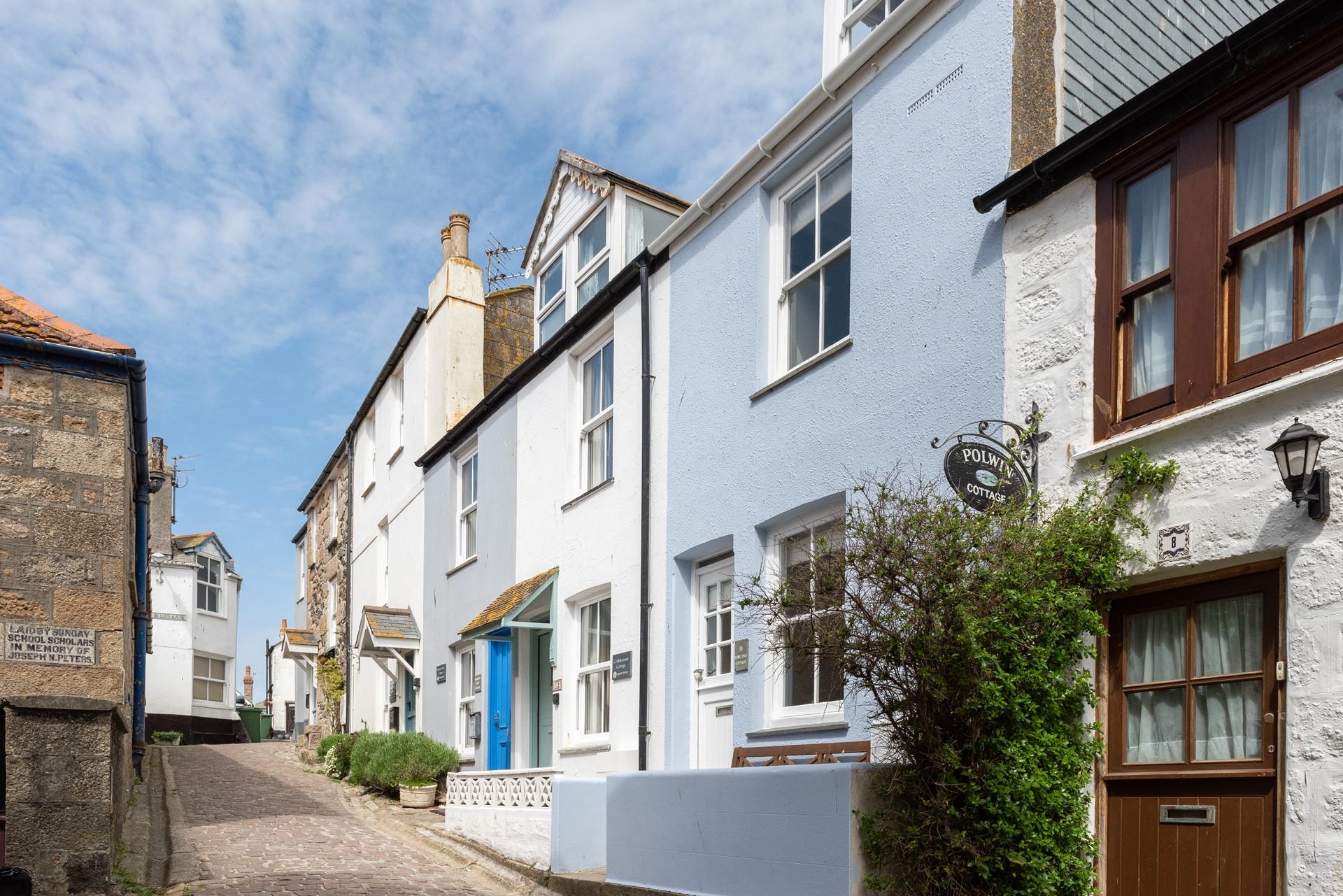 The cottage has tremendous character and is steeped in history, architecture, and atmosphere.