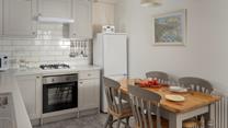 You'll find all the mod cons you need in the well-equipped kitchen.