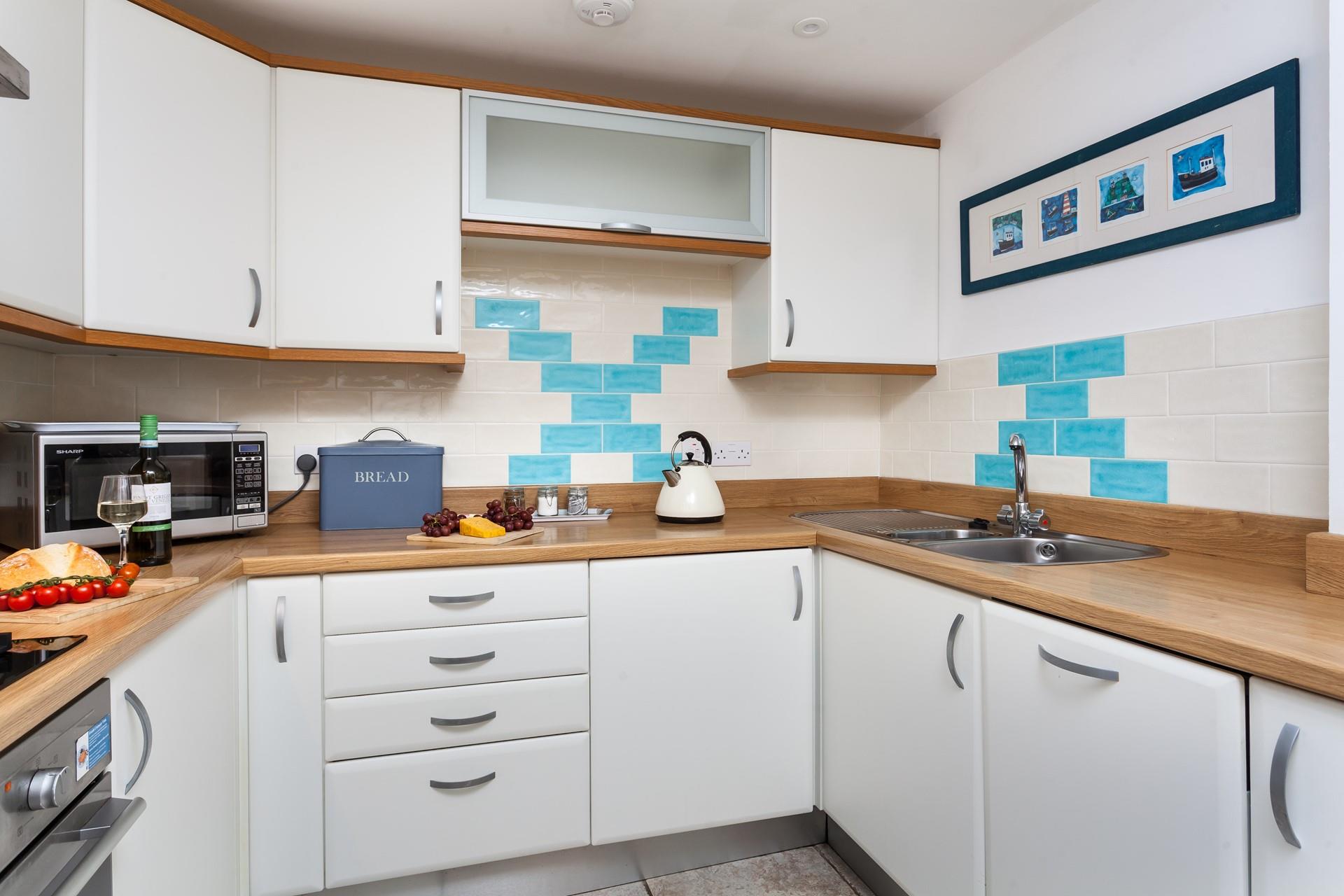 Enjoy delicious meals as a family cooked in the kitchen.