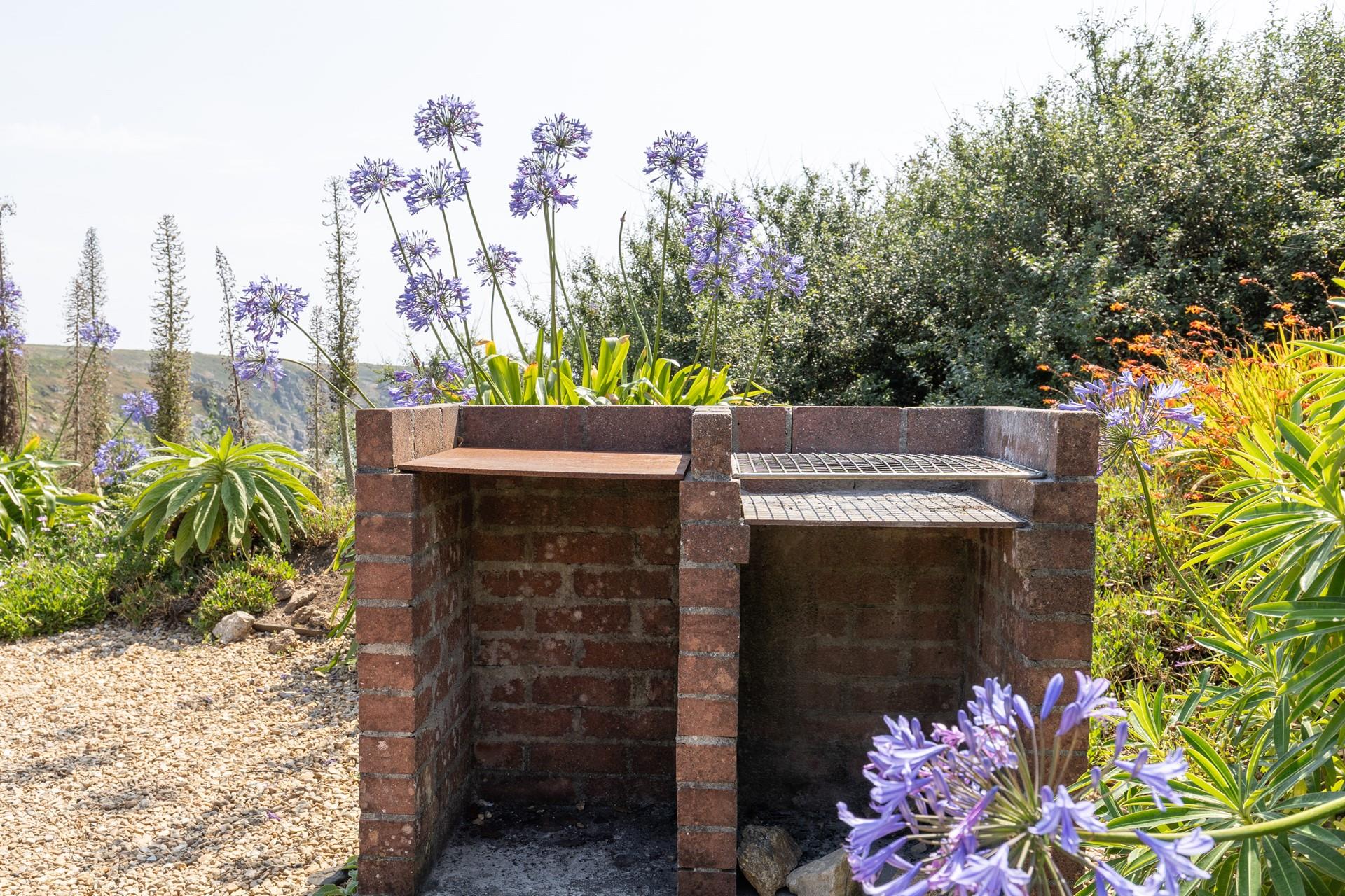 Light the barbecue and spend balmy evenings together.