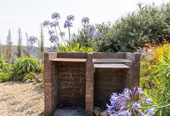 Light the barbecue and spend balmy evenings together.
