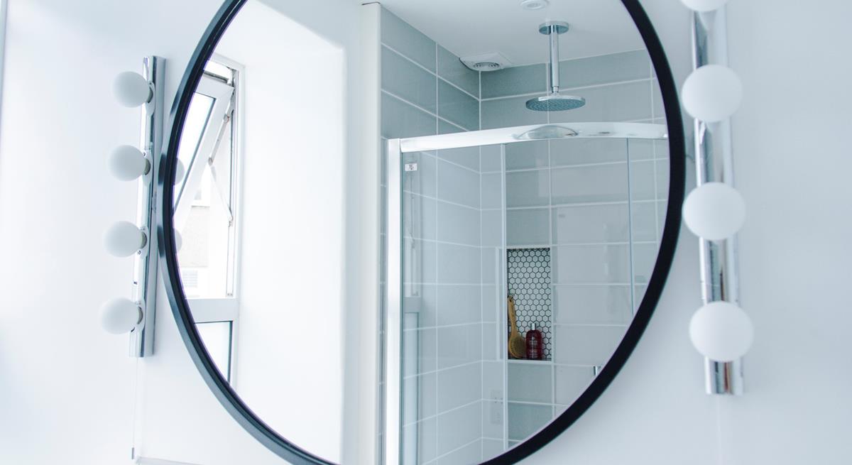 Get ready for an evening of fine dining in front of the light-up mirror.