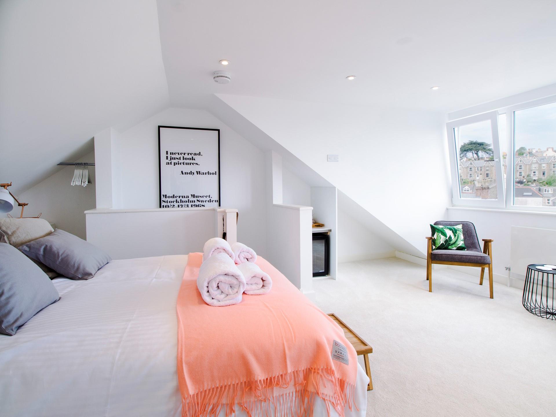 Wake up to beautiful sea views and look across St Ives's quirky rooftops while sipping your morning cuppa.