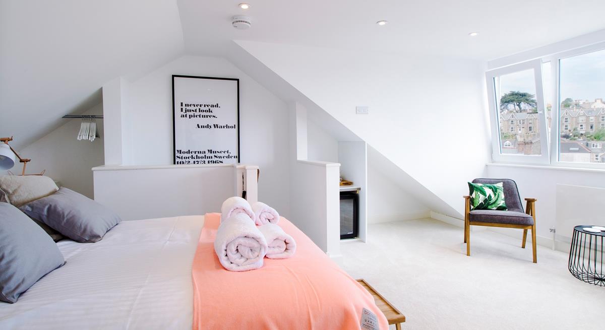 Wake up to beautiful sea views and look across St Ives's quirky rooftops while sipping your morning cuppa.