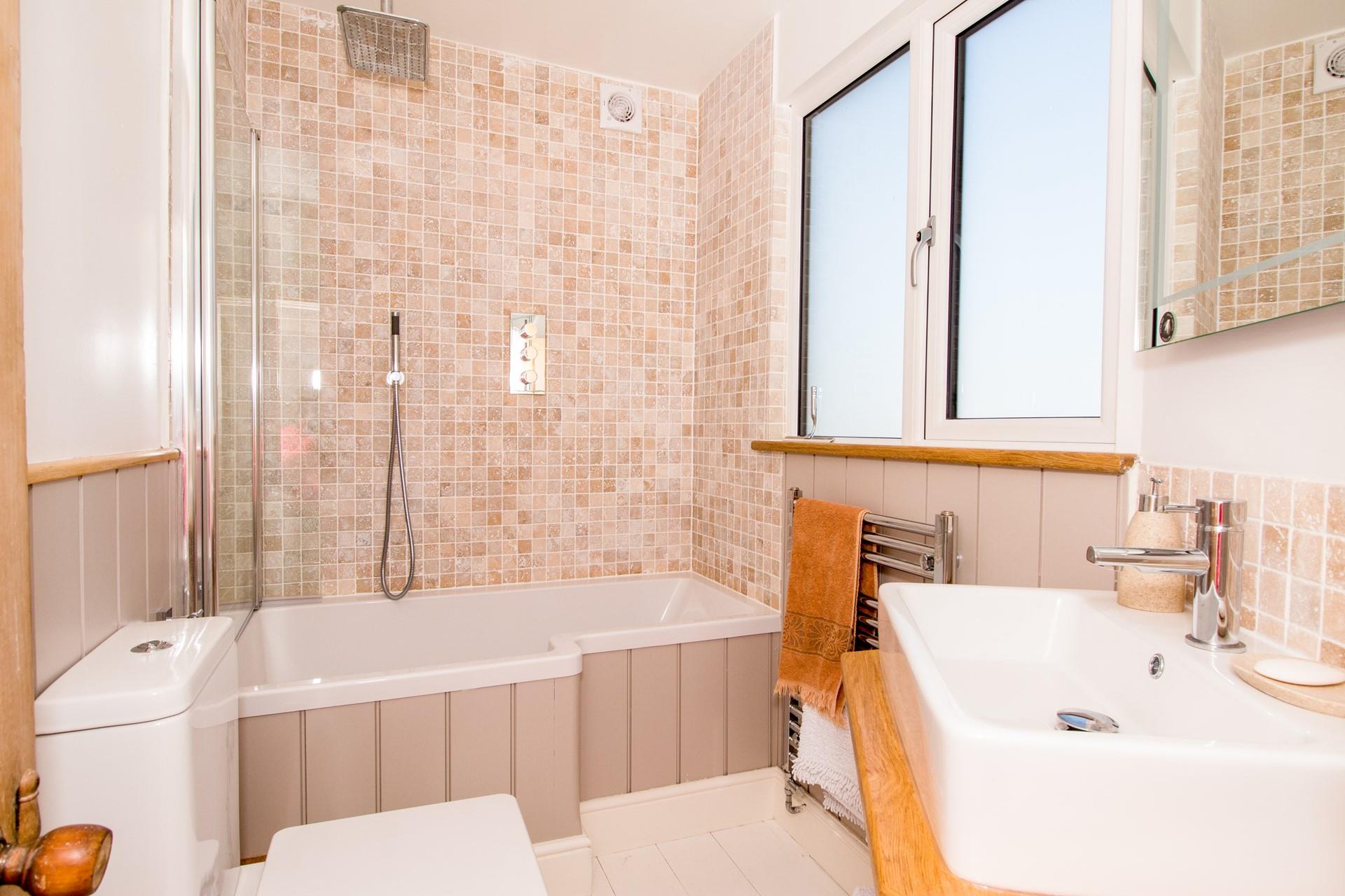 Relax and unwind with a soak in the tub.