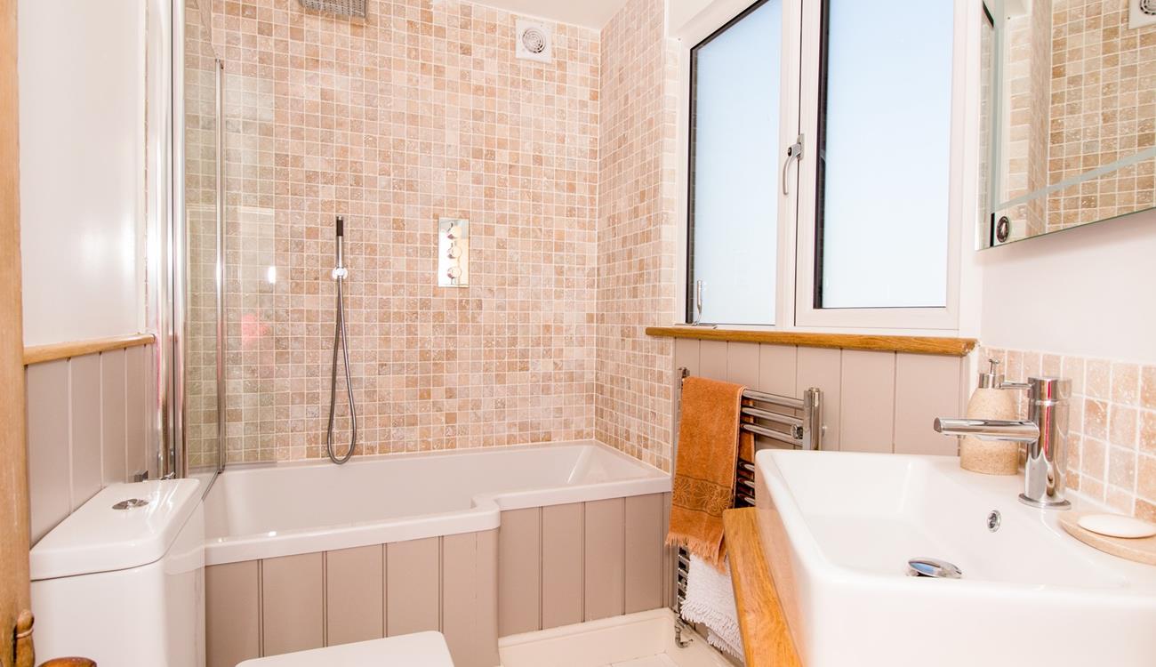 Relax and unwind with a soak in the tub.