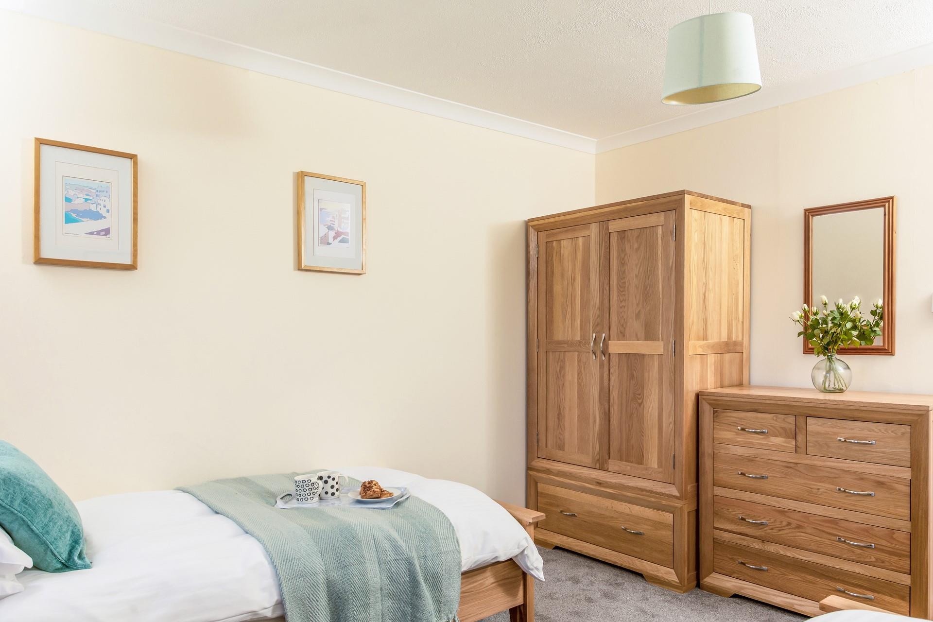 There is ample storage space for all your holiday clothes.