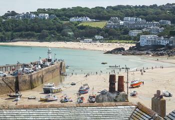 Seascape boasts the perfect location to enjoy all that St Ives has to offer.