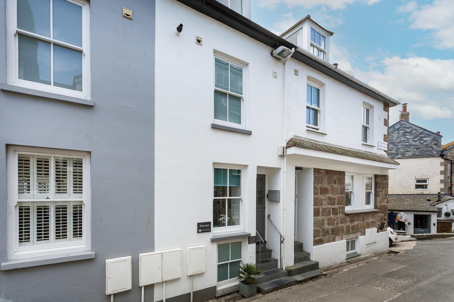 Make the most of your location and enjoy an early morning stroll to the beach.