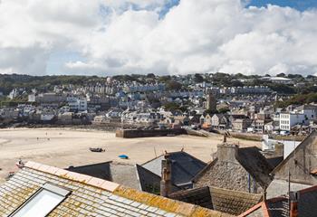 Enjoy views over the rooftops across to the harbour.