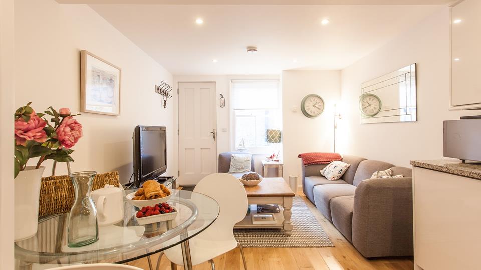 A restored fisherman's cottage, Harbour View Cottage is now a cosy retreat whatever the season.