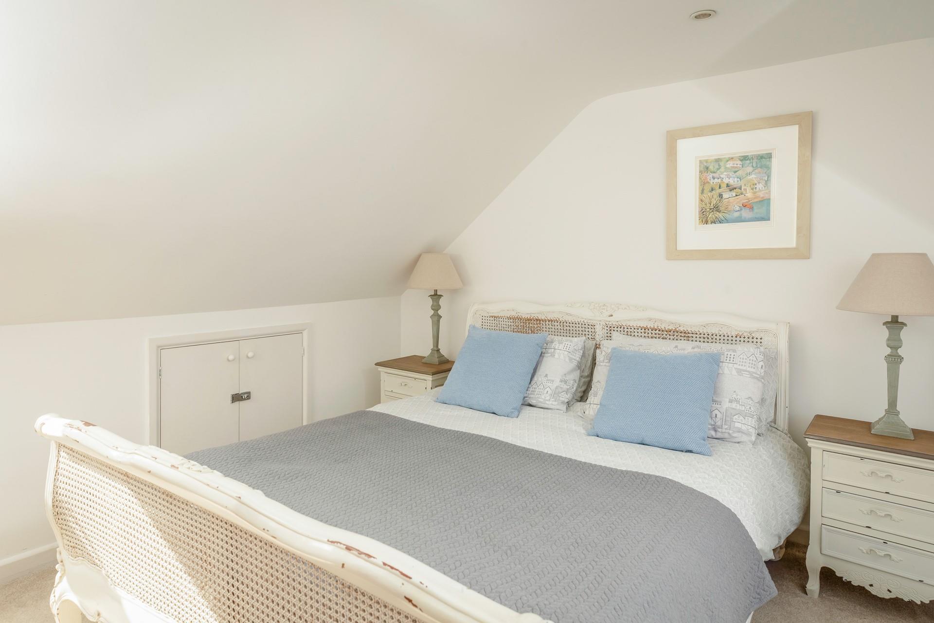 Indulge in a lazy morning and catch up on your favourite shows with breakfast in bed.