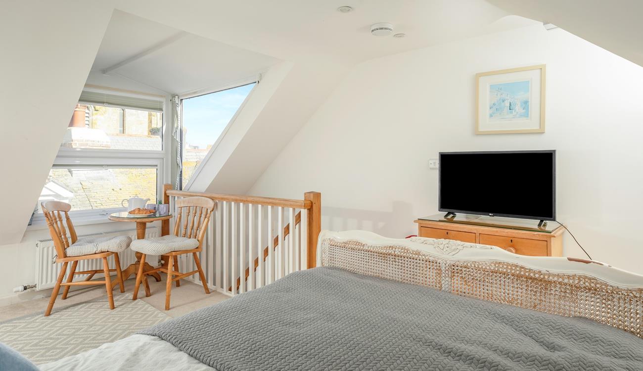 Spend a quiet moment here sipping your morning coffee and watching St Ives slowly wake up.