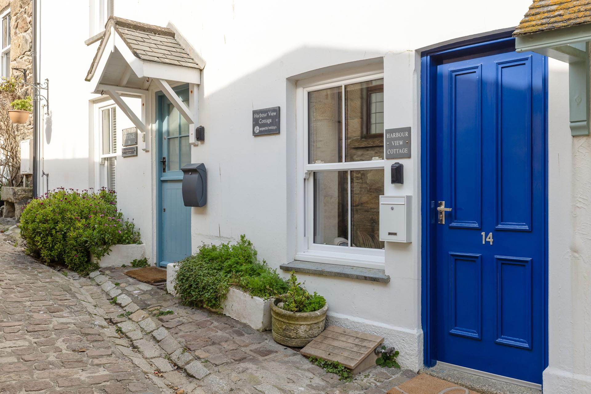 Arrive at the quaint cottage ready for a memorable holiday.