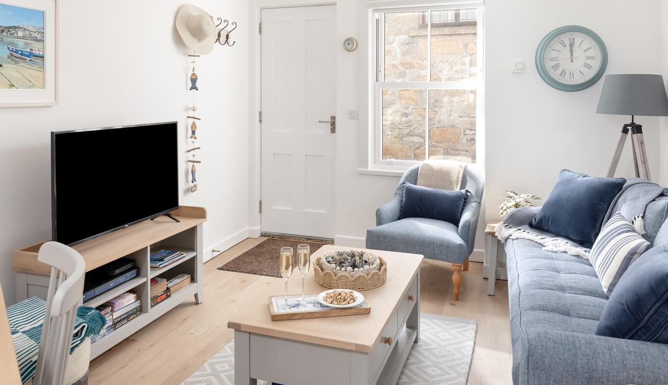 Cosy up in this restored Fisherman's Cottage. 