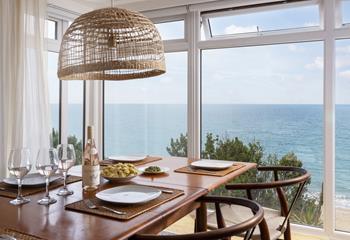 Gather everyone around the table for delicious holiday dining!