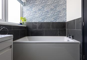 Choose from a luxurious bath or an invigorating shower!