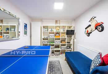 The kids will love spending evenings in the games room.