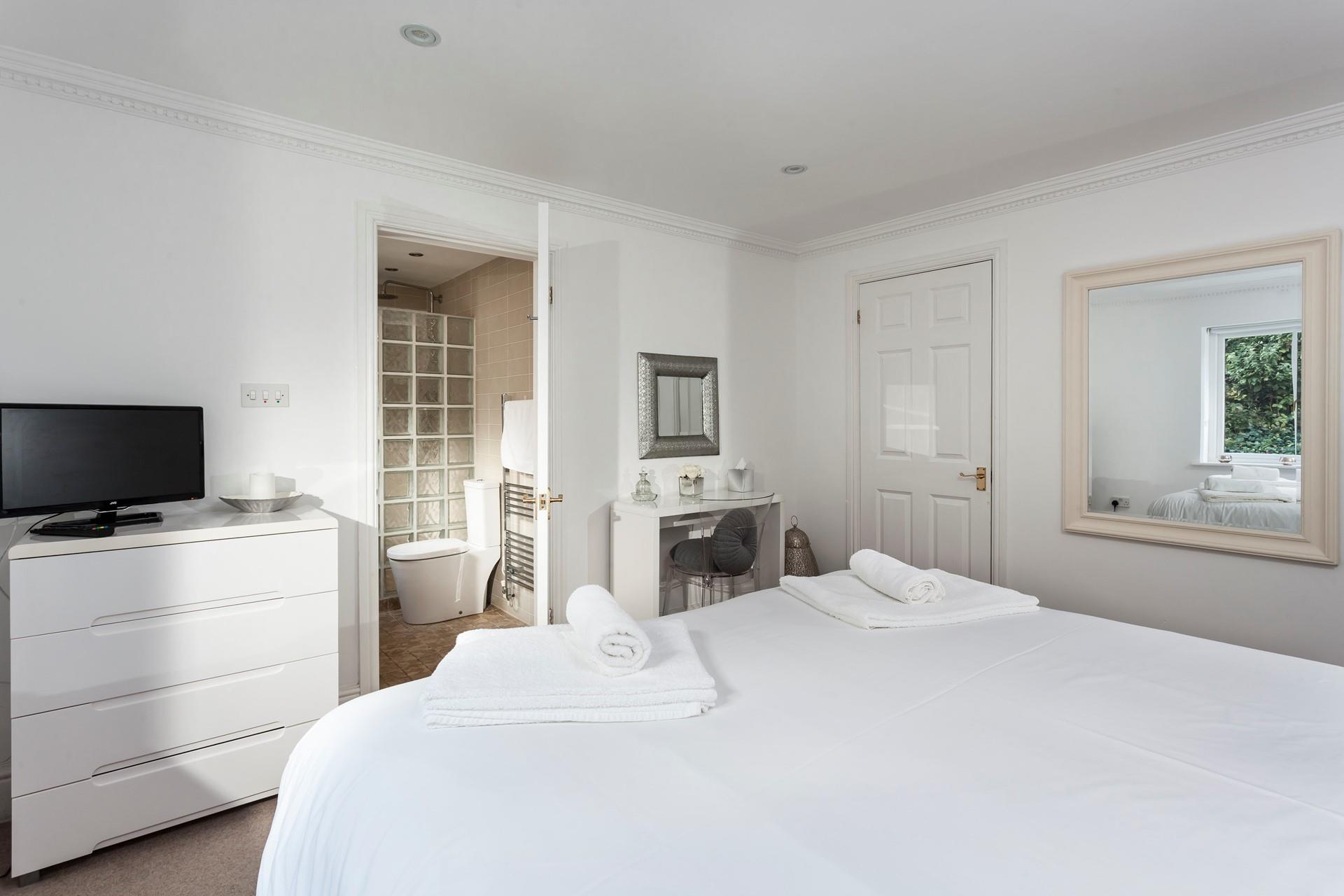 Bedroom 2 benefits from a fabulous en suite. 