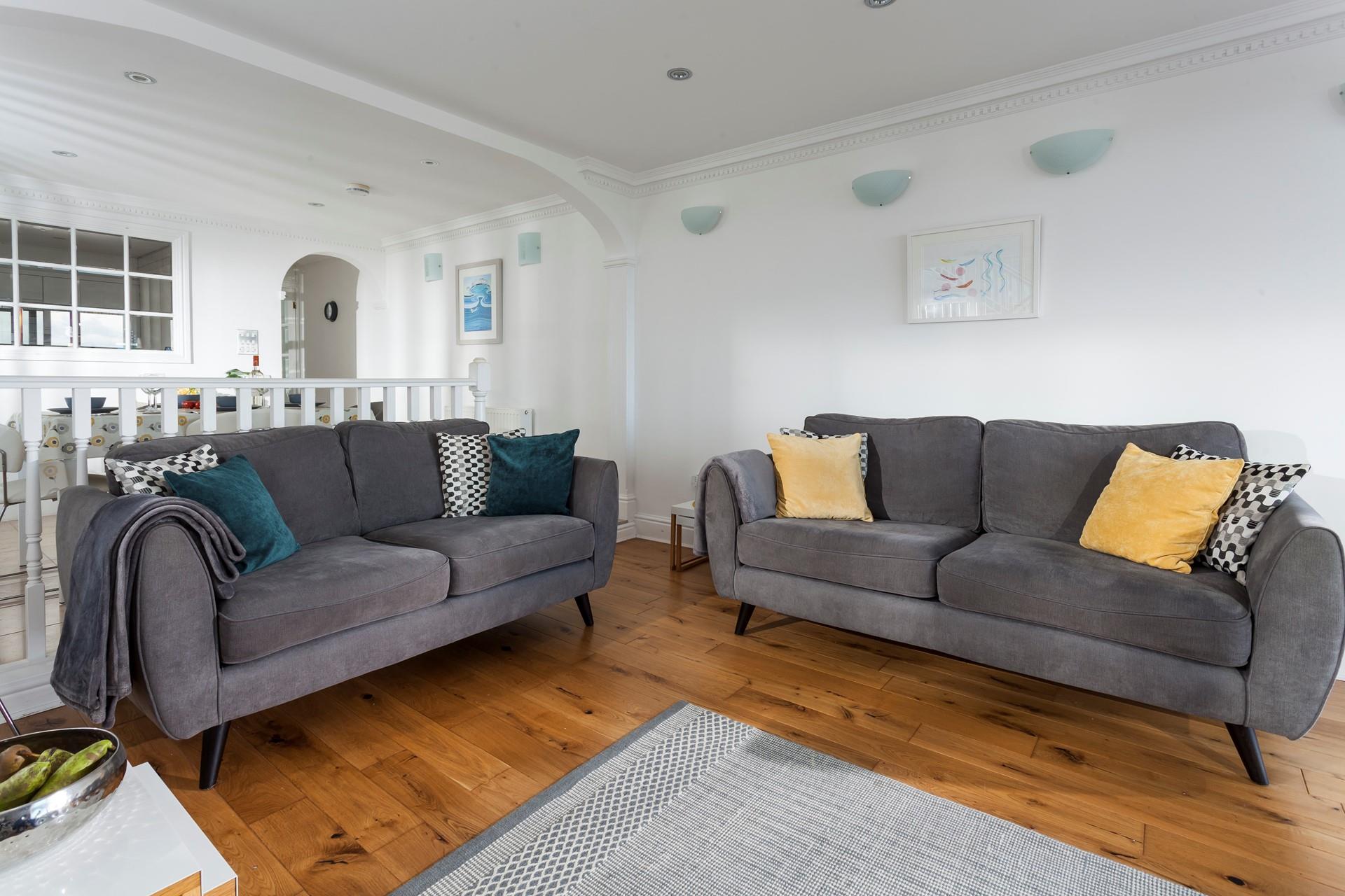 Sit back, relax and enjoy the endless sea views through the dual aspect windows. 