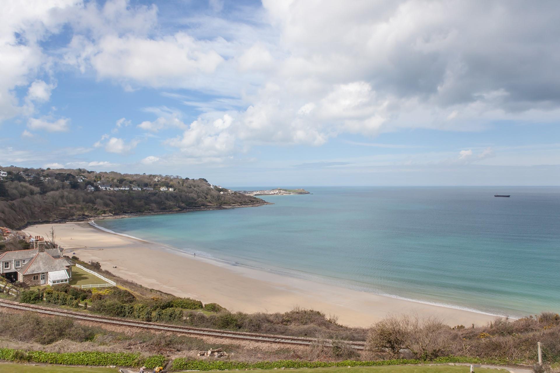 You'll be perfectly positioned to watch the famous St Erth to St Ives train from the property. 