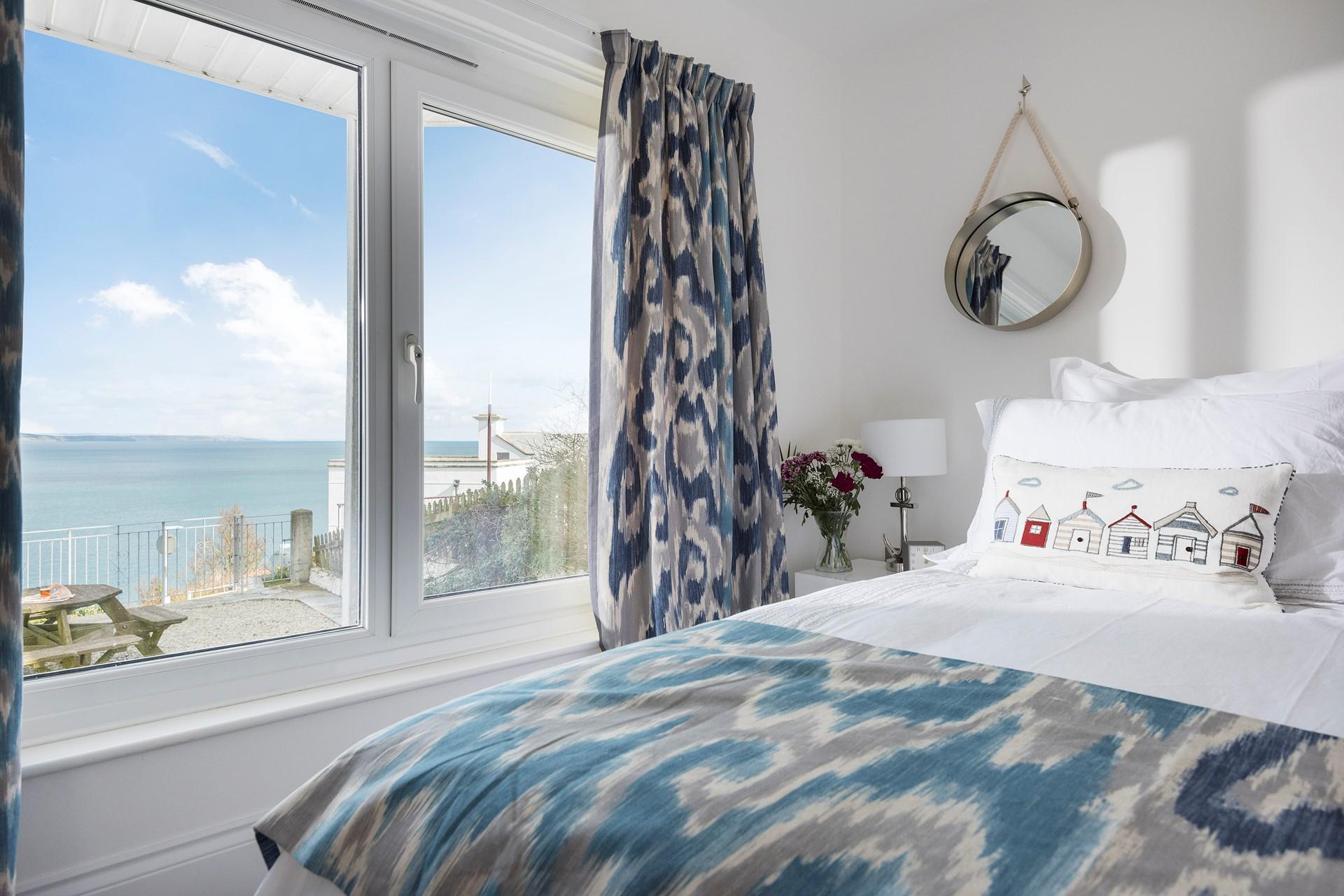 What could be better than waking up to such serene sea views?