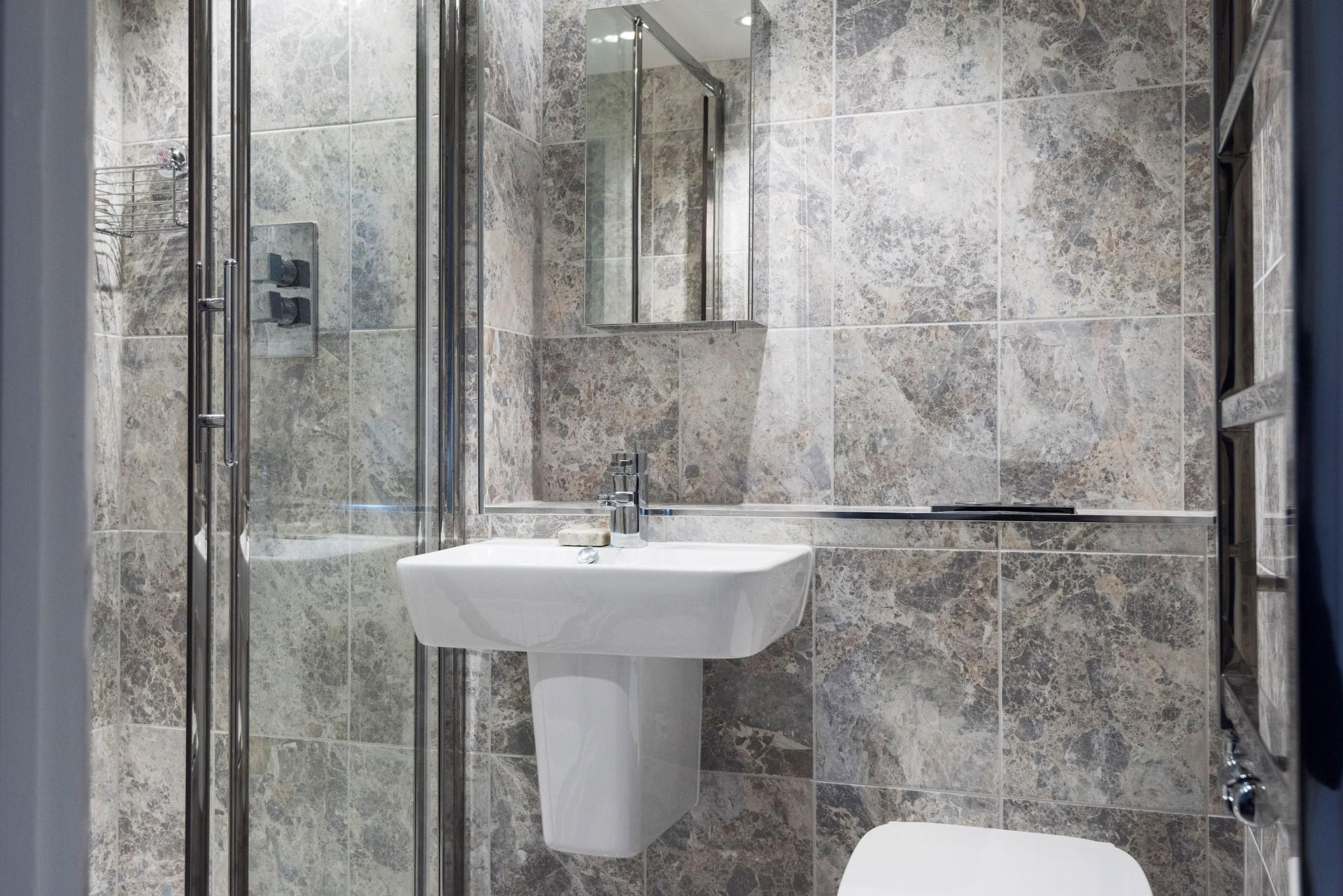 Pamper yourself in the luxurious en suite shower room. 