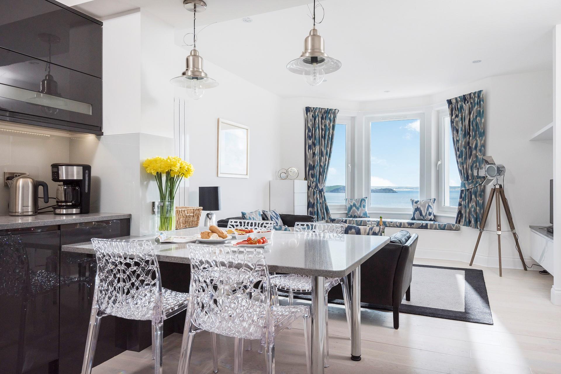 It doesn't get much better than enjoying home-cooked meals whilst overlooking the ocean.