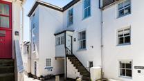 Tucked away, yet moments from the harbourside, perfect for exploring all St Ives has to offer.