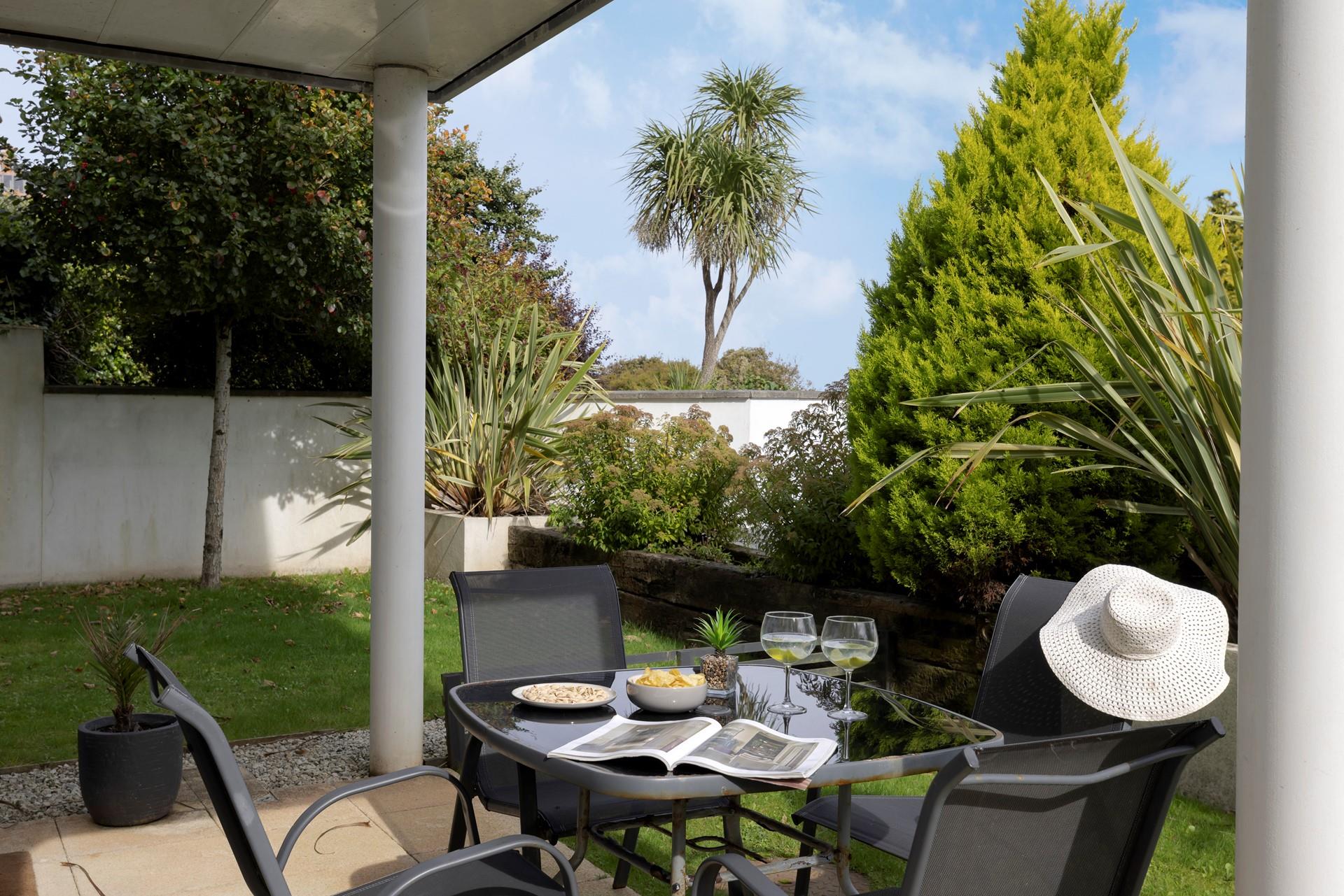 Unwind after a day spent on the beach.