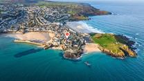 Avalon is located in the beautiful coastal town of St Ives.