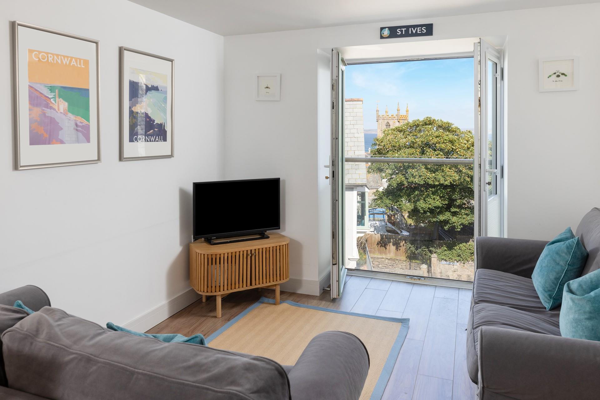 After a fun-filled day exploring St Ives' enchanting streets, cosy up and grab some snacks for an evening of family films.